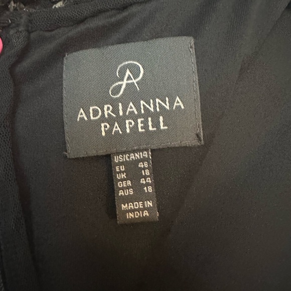 Adriana Papell dress - Picture 5 of 5